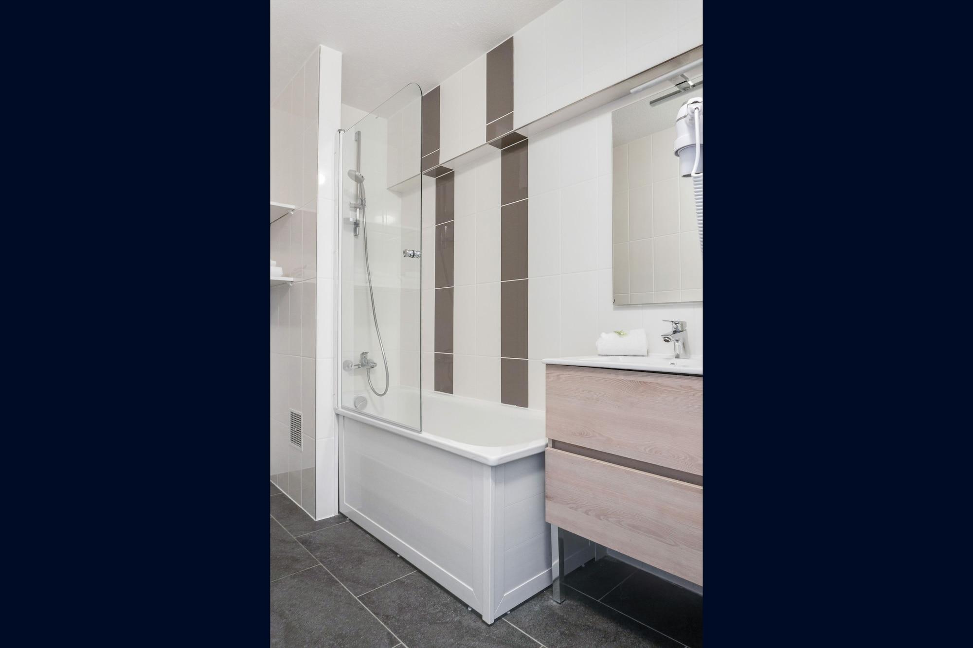 Residhotel Galerie Tatry Burdeos